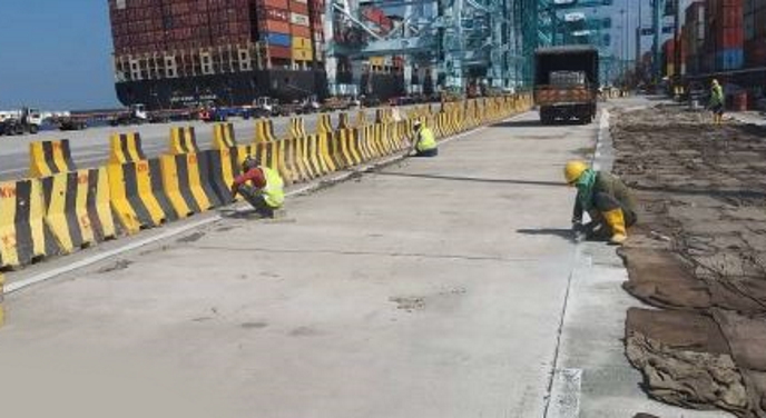 Container Terminal Yard